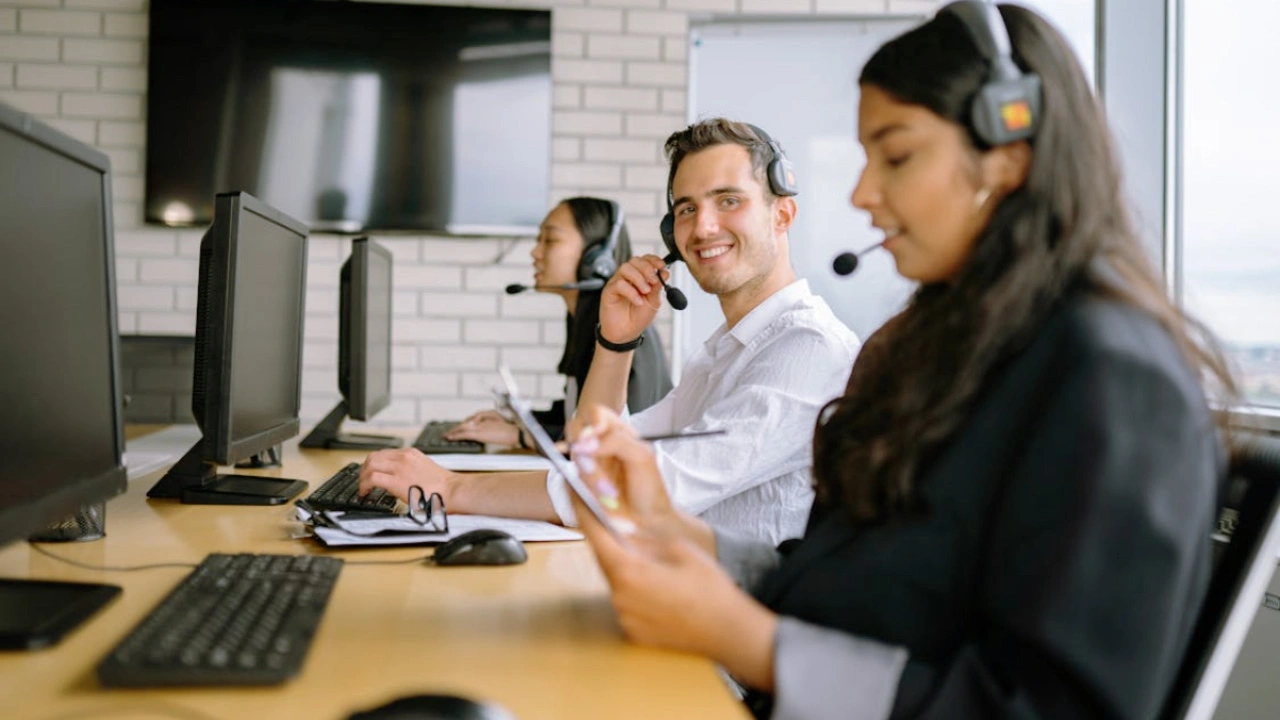 Mettiti in contatto con noi